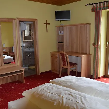 Vendégház Gasthof-pension Urzn Altmünster