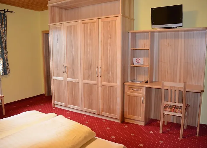 Πανσιόν Gasthof-pension Urzn