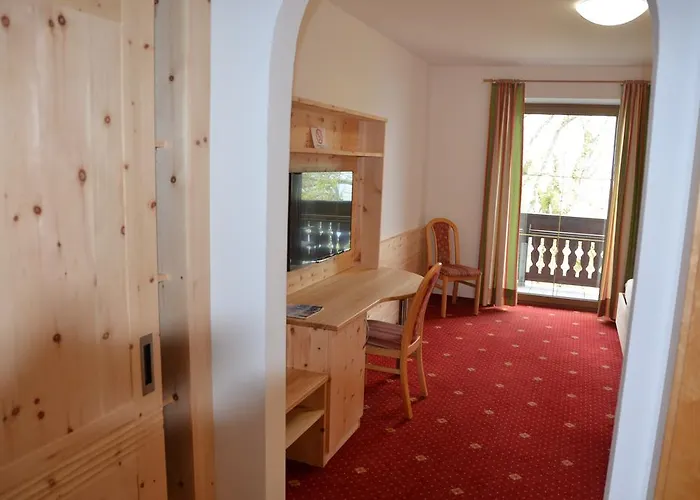 Pensjonat Gasthof-pension Urzn 2*