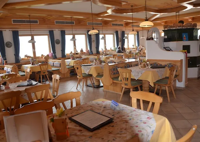 Gasthof-pension Urzn Πανσιόν Altmünster